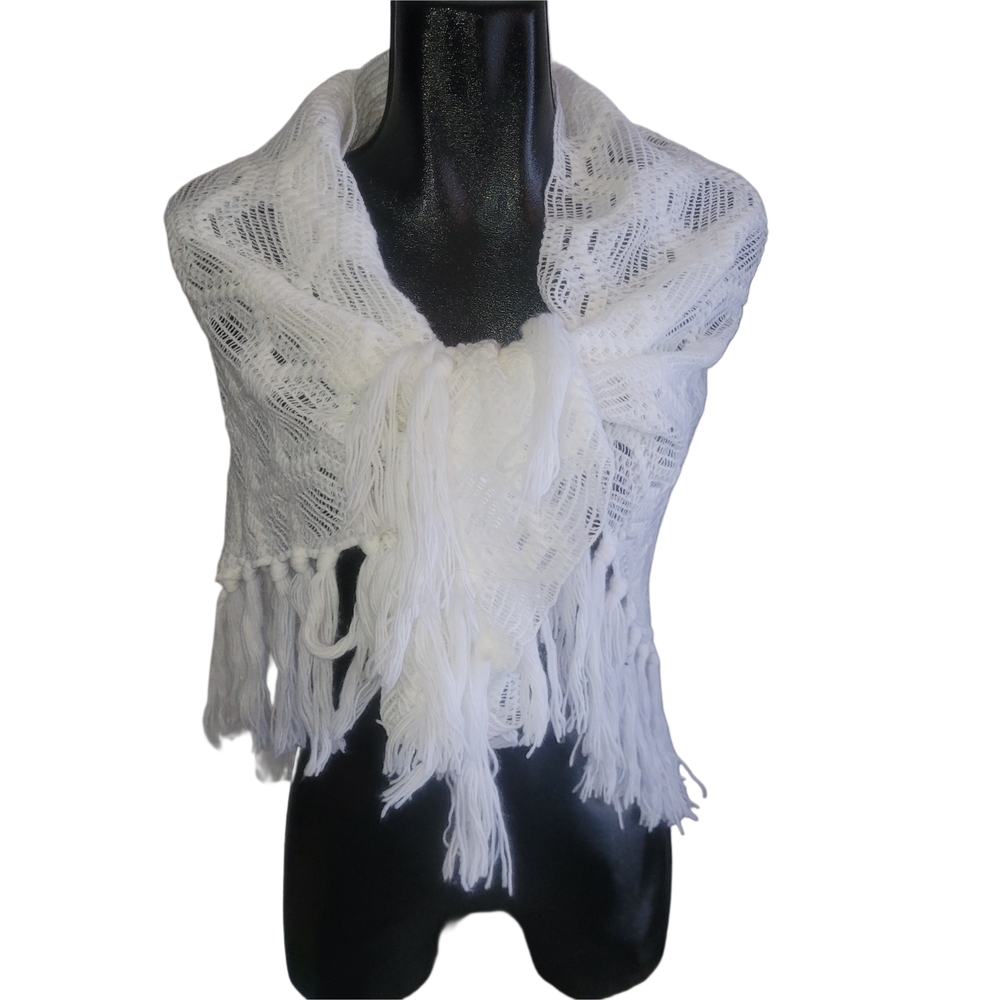 Chantal Vintage White Open Knit Triangular Shawl Scarf With Fringed Ends